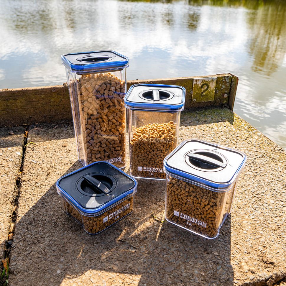 Контейнер для приманки Preston Bait Safe
