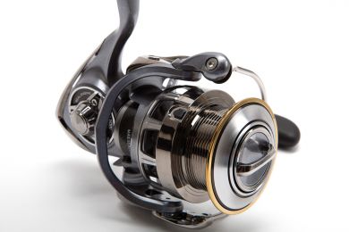 Катушка Daiwa 12 Exist