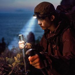 Налобный фонарик Naturehike CNK2300DQ020