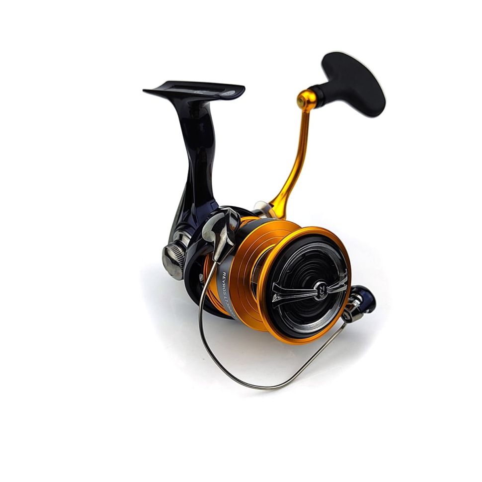 Катушка Daiwa 24 Revros LT