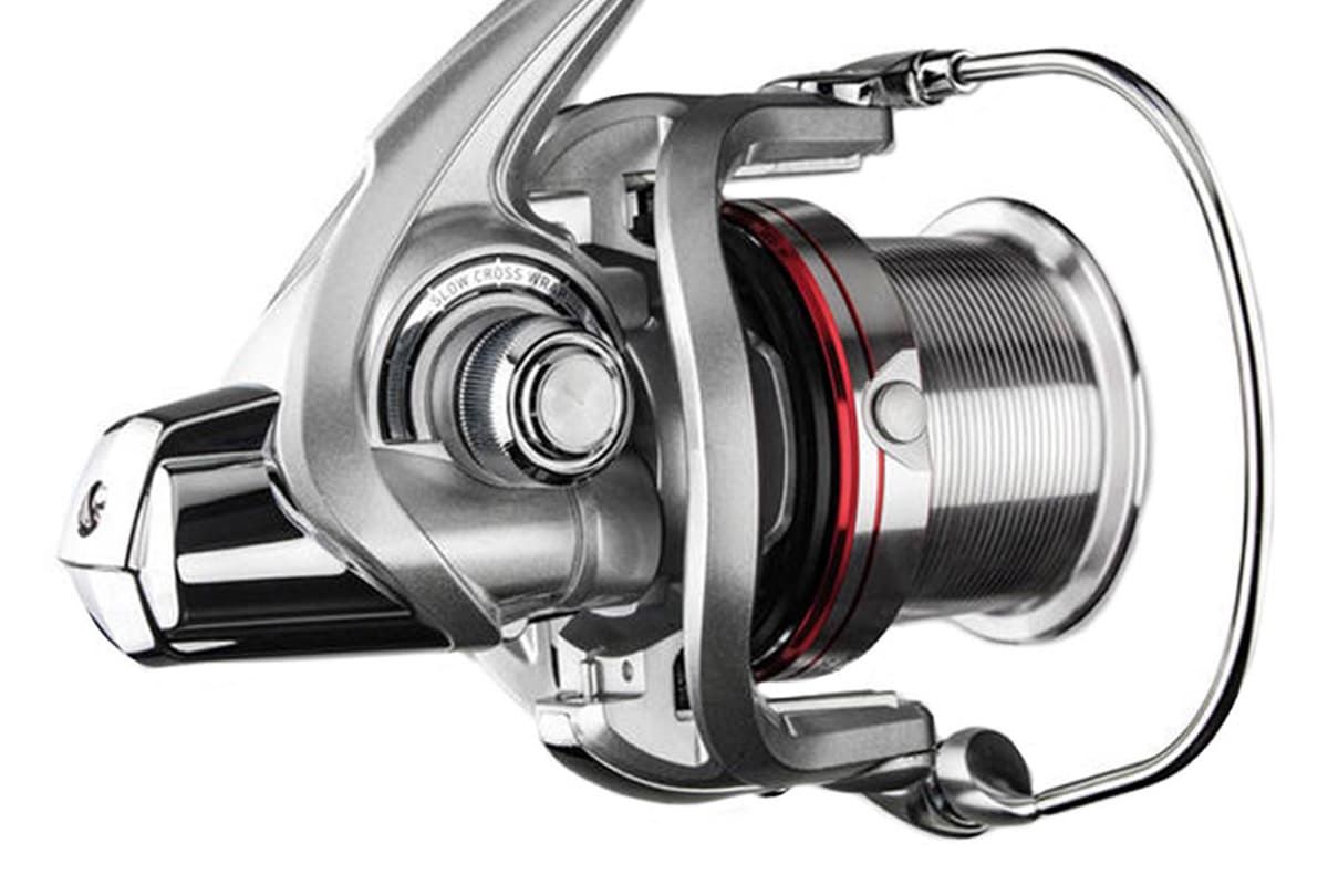 Катушка карповая Daiwa 18 Emblem SURF 35 Surf QD