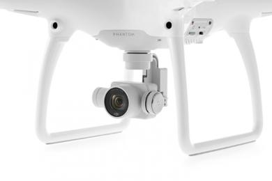 Дрон DJI Phantom 4