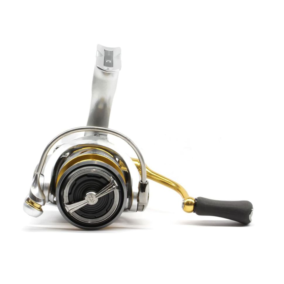 Катушка Daiwa 21 Freams