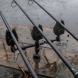 Держатель стойки для помоста Avid Carp Lok Down Adjustable Stage Stand