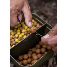 Емкость для прикормки Korum Divided Bait Tub