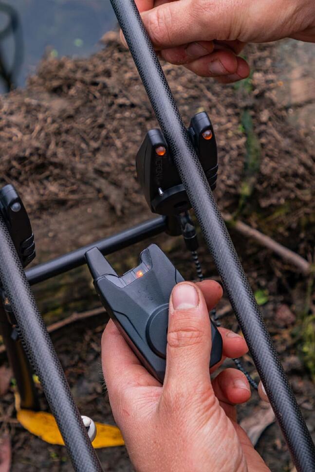 Электронный сигнализатор поклевки FOX Mini Micron X 4 rod set