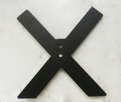 Подставка пластиковая для зимней удочки (крестик)