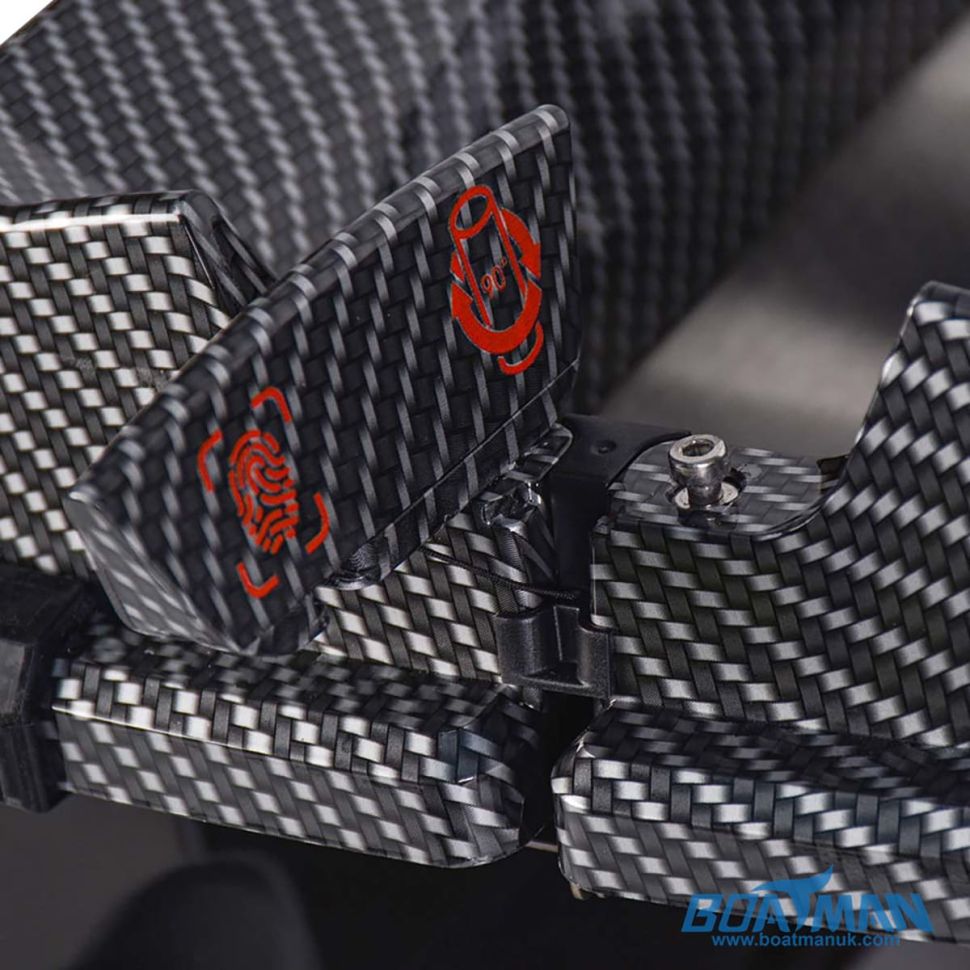 Кораблик закормочный Boatman Vulcan Carbon GPS Bait Boat. 16
