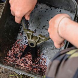 Ножницы Avid Carp Worm Chopperz Carp Fishing