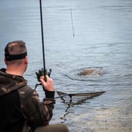 Подсак Fox Eos-X Landing Net